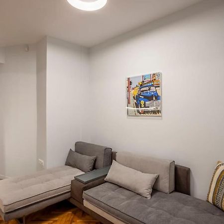 Karolou Ntil- Ground Floor Suite Thessaloníki Luaran gambar